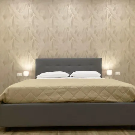 Sami And Holidays Tarent